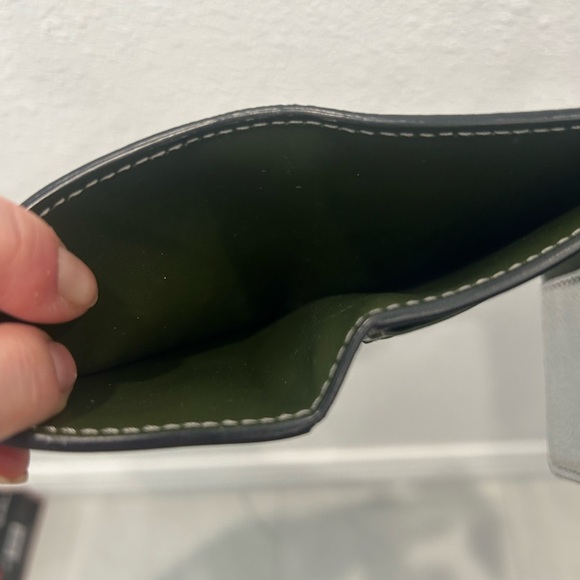 Burberry EUC Silver Compact Trifold Wallet - Picture 6 of 6